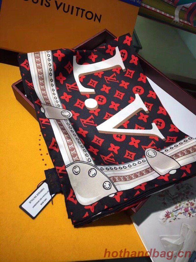 Louis Vuitton Scarf LVS00126